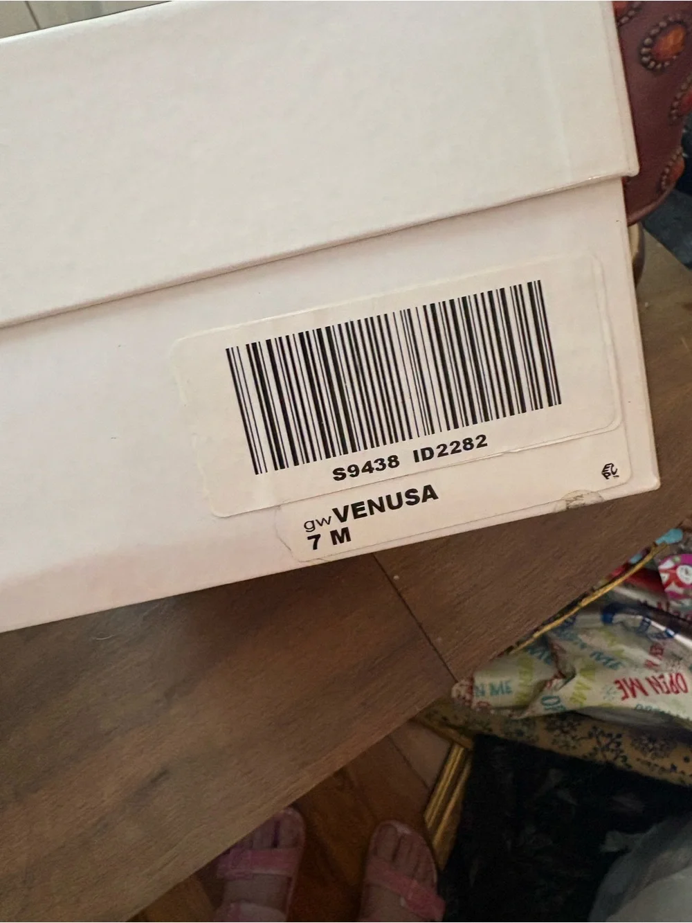 NIB Guess Floral platform espadrilles